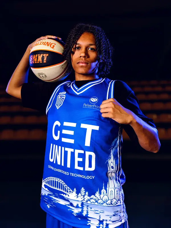 Ziaro de Lima, GET United