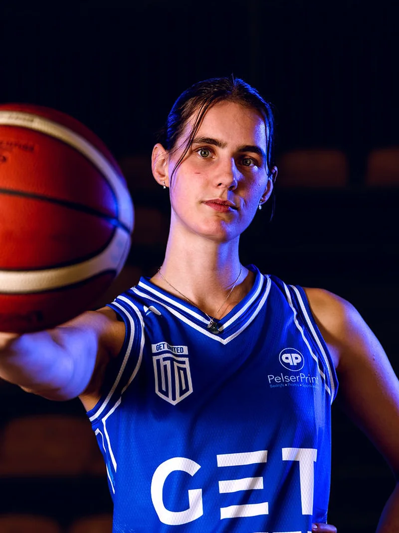 Catíe Joosten, Forward, GET United